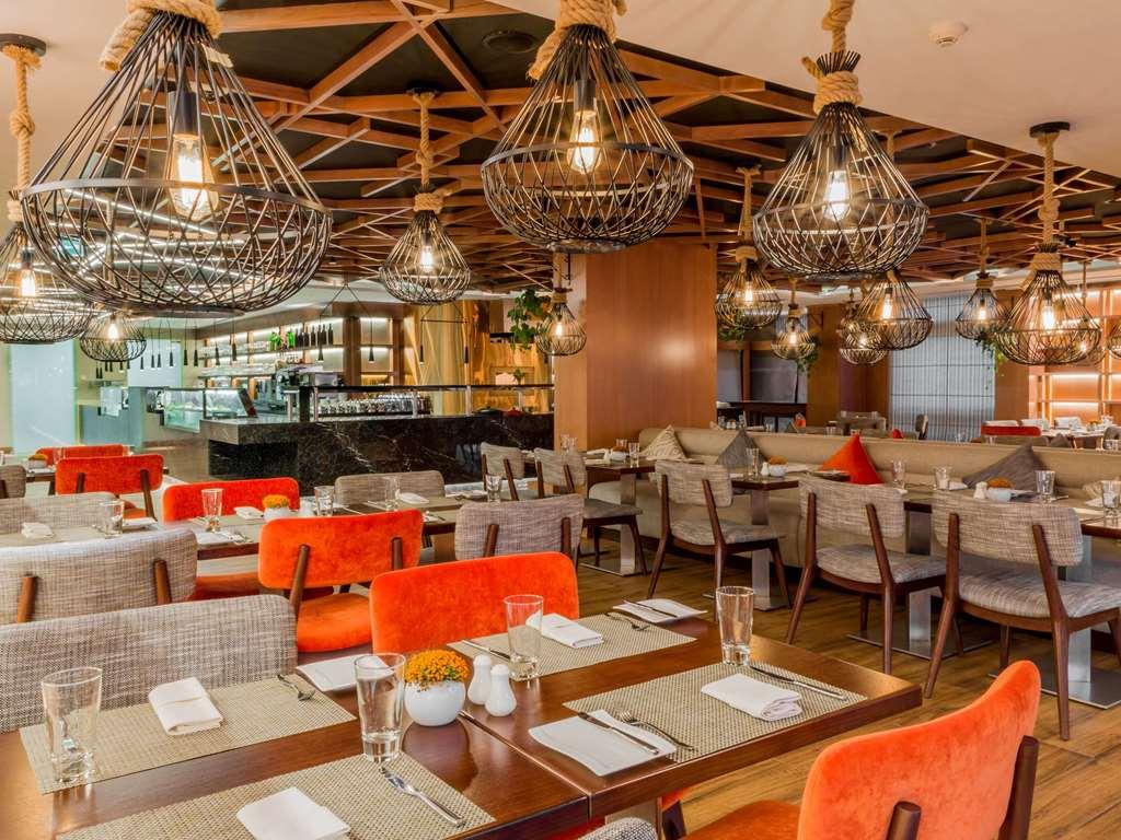 Sofitel Dubai The Palm Luxury Apartments Restaurace fotografie