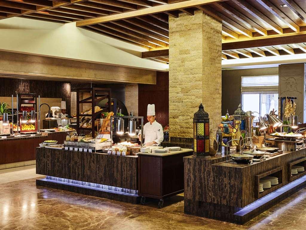 Sofitel Dubai The Palm Luxury Apartments Restaurace fotografie